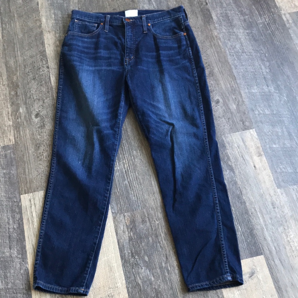 Women’s straight leg jeans.